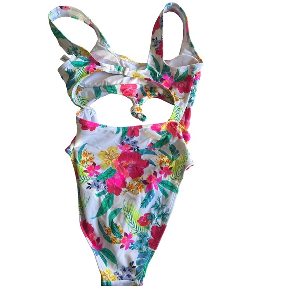 Women’s Salt + Cove Colorful Floral one-Piece Swimsuit. size S - Picture 5 of 8